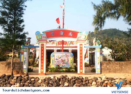 lăng thờ Cá Ông Lý Sơn