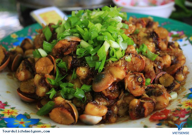 Ốc xà cừ đặc sản đảo Lý Sơn