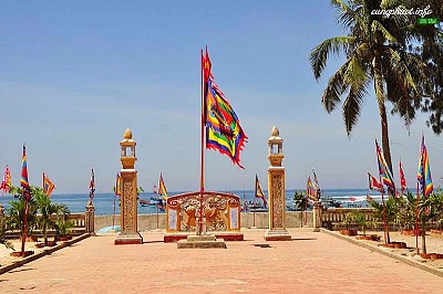Du lịch Lý Sơn khám phá di sản định cư biển đảo Du lịch Lý Sơn khám phá di sản định cư biển đảo
