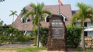 Tuyến du lịch đảo Lý Sơn theo dòng nhật ký Đặng Thùy Trâm Tuyến du lịch đảo Lý Sơn theo dòng nhật ký Đặng Thùy Trâm
