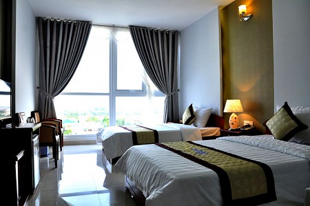 Khách sạn Cẩm Thành- Quảng Ngãi