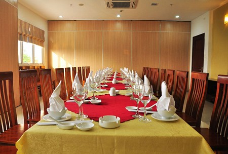 Khách sạn Cẩm Thành- Quảng Ngãi