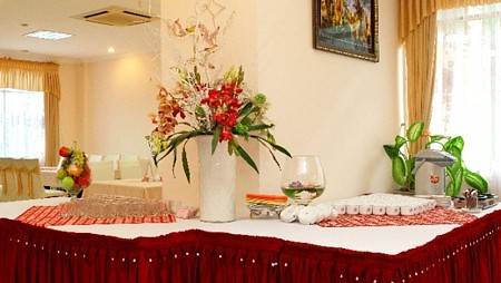 Khách Sạn Hùng Vương