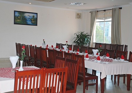 Khách Sạn Hùng Vương