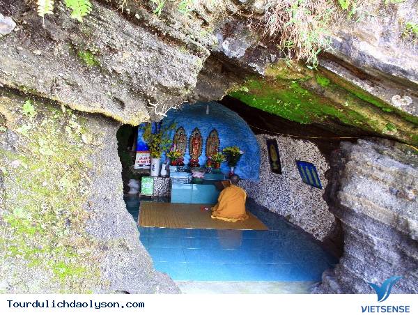 Ngắm thềm chùa đá trên biển đảo Lý Sơn - Ảnh 3