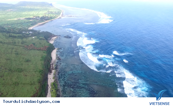 Những điểm đến bạn nên biết tại biển đảo Lý Sơn - Ảnh 1 Những điểm đến bạn nên biết tại biển đảo Lý Sơn - Ảnh 1