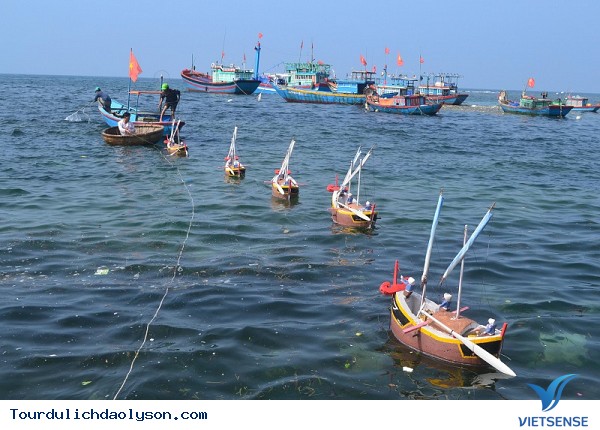 Về đảo Lý Sơn- Quảng Ngãi dự hội - Ảnh 1