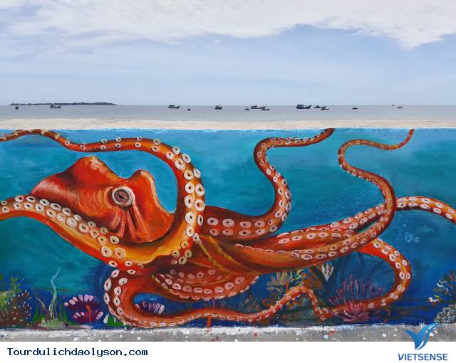 Ngỡ Ngàng Vẻ Đẹp Con Đường Bích Họa Đầu Tiên Trên Đảo Lý Sơn - Ảnh 3