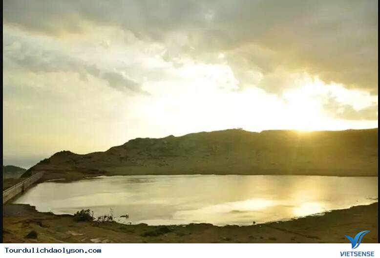 10 điểm đến tuyệt đẹp ở đảo Lý Sơn - Ảnh 4