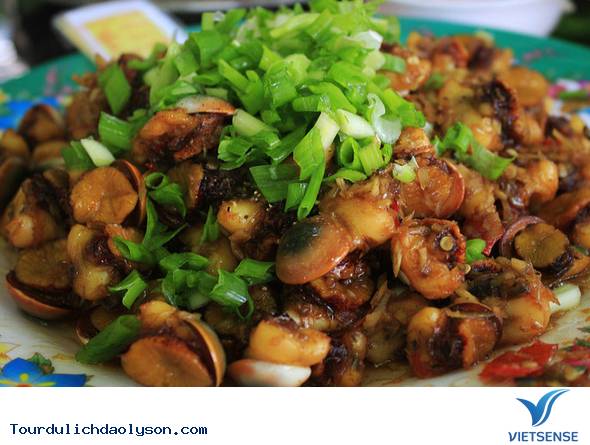 Bến thuyền thơ mộng với mây xanh đảo Lý Sơn - Ảnh 5