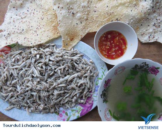 Cá cơm luộc đặc sản Quảng Ngãi - Ảnh 1