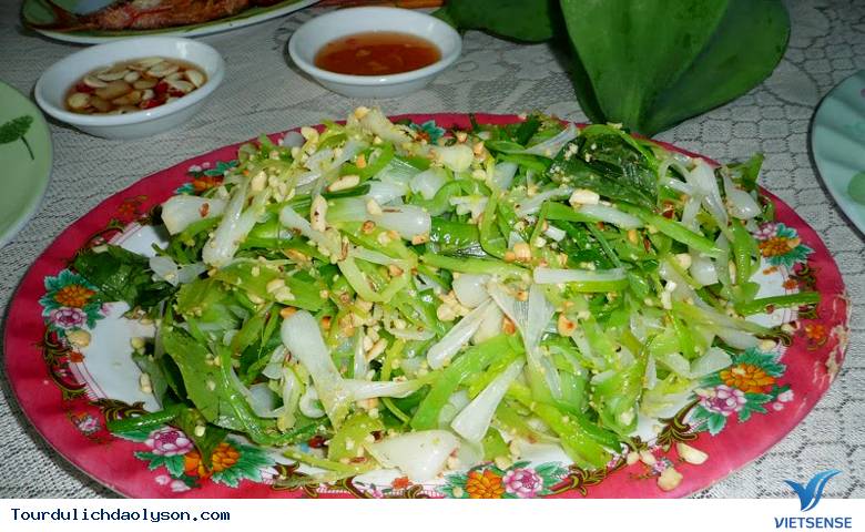 Gỏi tỏi - đặc sản Lý Sơn Gỏi tỏi - đặc sản Lý Sơn