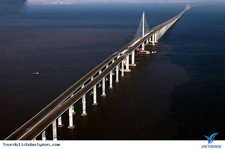 Cầu vượt biển nối hai đảo Lý Sơn - Ảnh 1