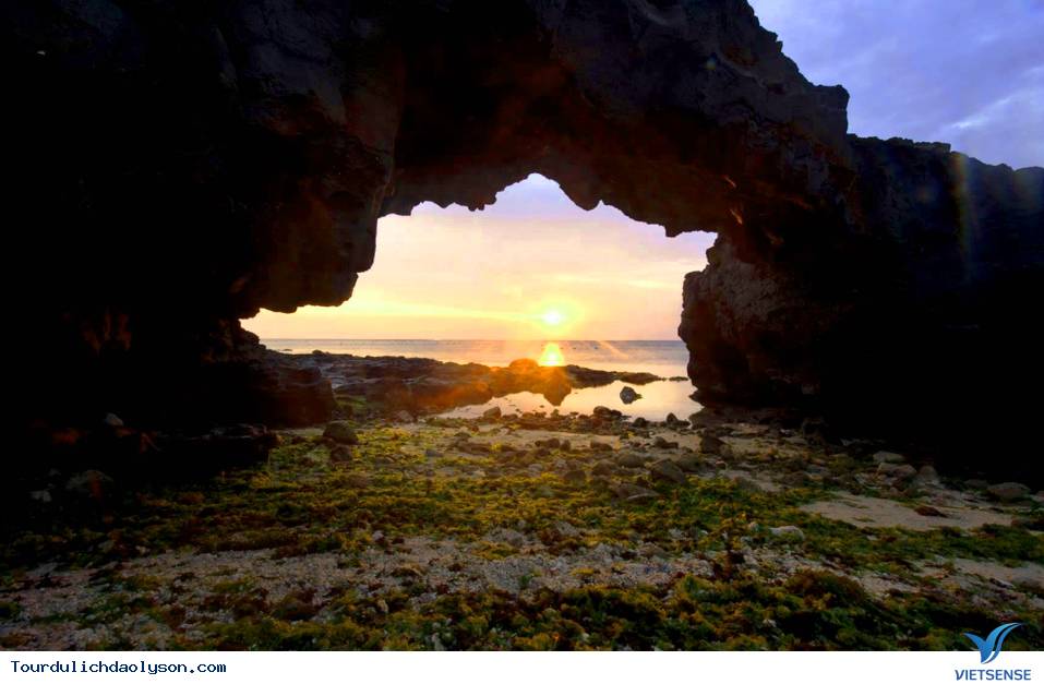 Cổng tò vò ở Lý Sơn - Ảnh 4