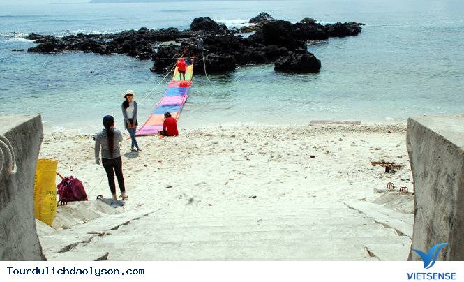 Cụ Ông 81 tuổi làm cây cầu hành trình ở đảo Bé- Lý Sơn - Ảnh 3