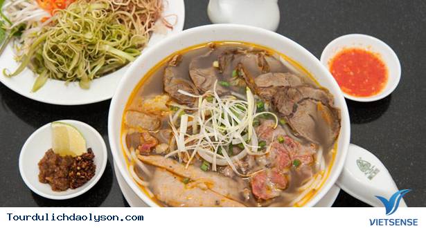 Đặc sản bún bò giò heo xứ Quảng - Ảnh 2 Đặc sản bún bò giò heo xứ Quảng - Ảnh 2