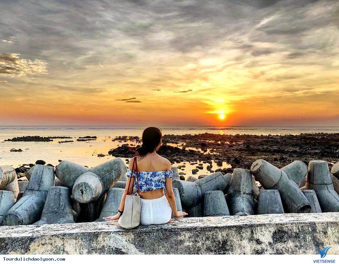 Đảo Cù Mu- địa điểm ngắm bình minh đẹp nhất trên Lý Sơn Đảo Cù Mu- địa điểm ngắm bình minh đẹp nhất trên Lý Sơn