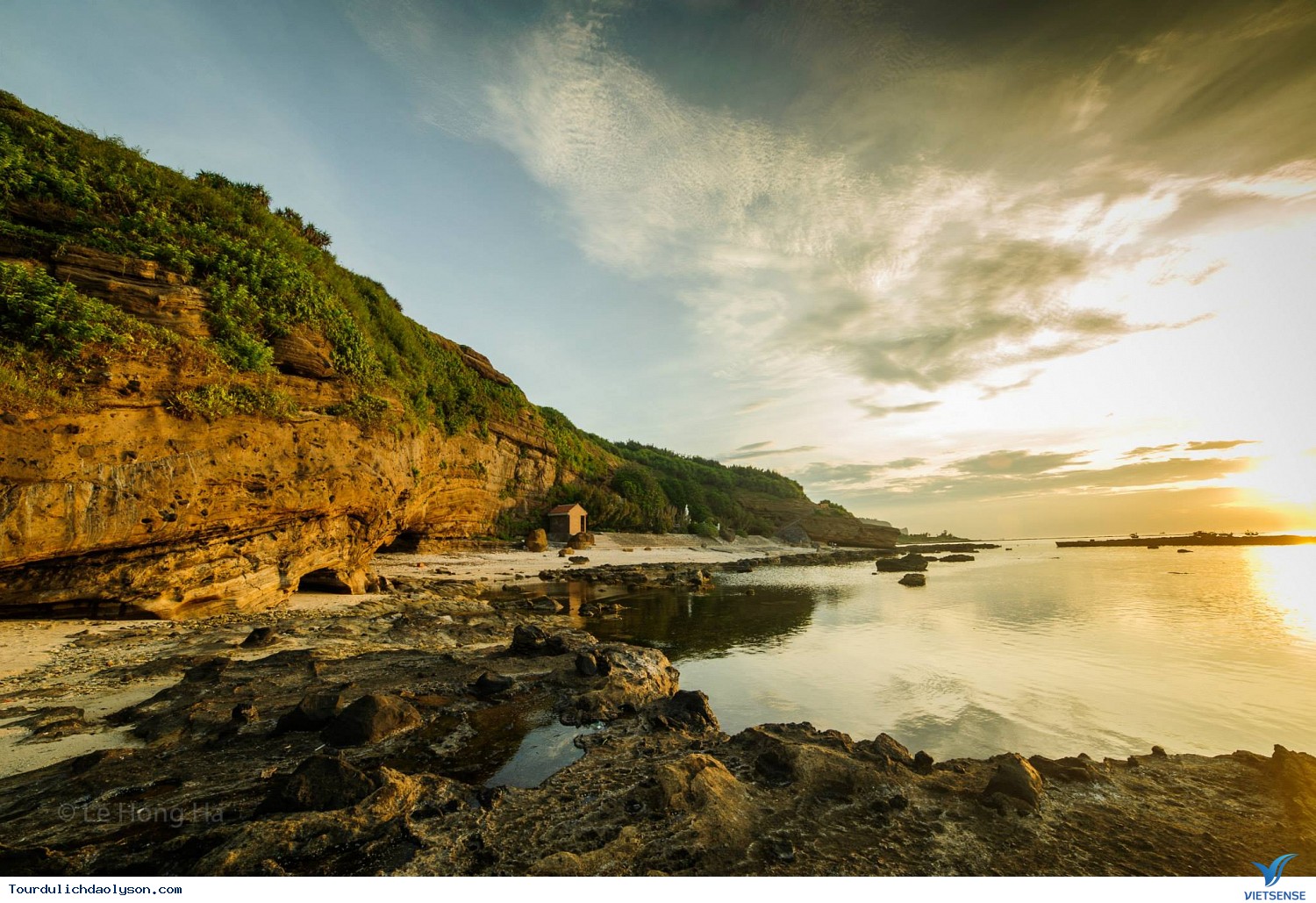 Đảo Lý Sơn khởi động các Chương trình mùa hè - Ảnh 1