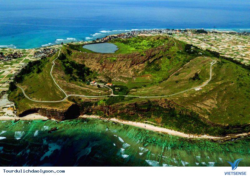 Đi bộ lên Núi Thới Lới Đi bộ lên Núi Thới Lới