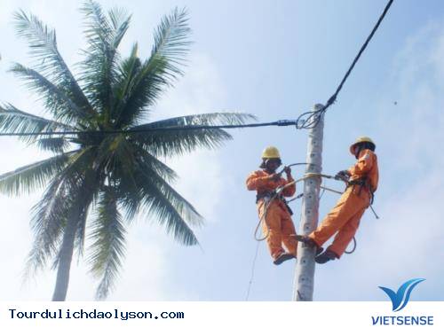 Điện lưới ra đảo Bé Lý Sơn - Ảnh 2 Điện lưới ra đảo Bé Lý Sơn - Ảnh 2