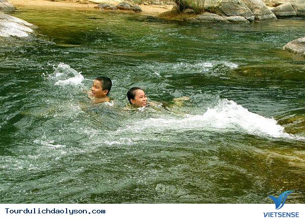 hành trình Lý Sơn- Suối đá Hốc Vực - Ảnh 1 hành trình Lý Sơn- Suối đá Hốc Vực - Ảnh 1