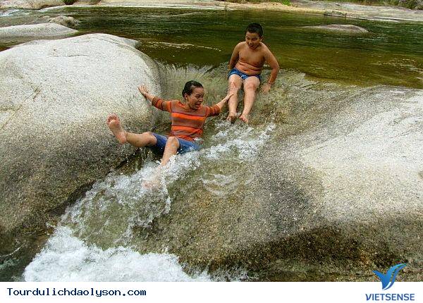 hành trình Lý Sơn- Suối đá Hốc Vực - Ảnh 2 hành trình Lý Sơn- Suối đá Hốc Vực - Ảnh 2