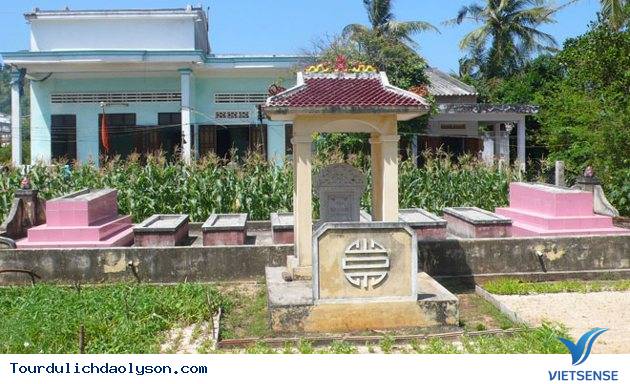 hành trình Lý Sơn thăm nhà thờ Phạm Quang Ảnh - Ảnh 2