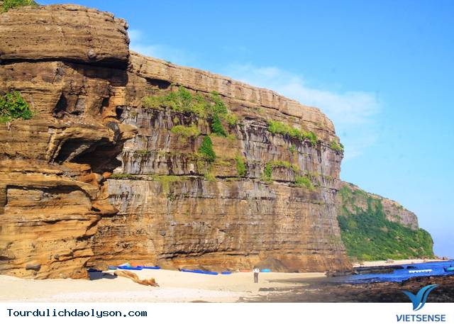 Hang Câu Lý Sơn điểm đến hút khách nhất tại đảo - Ảnh 6