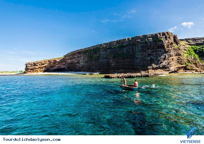 Những điều bí ẩn cuốn hút khách thăm quan tại đảo Lý Sơn Những điều bí ẩn cuốn hút khách thăm quan tại đảo Lý Sơn