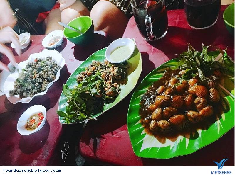 Khám Phá Hương Vị Hải Sản Nướng Trên Biển Đêm Ở Lý Sơn - Ảnh 2