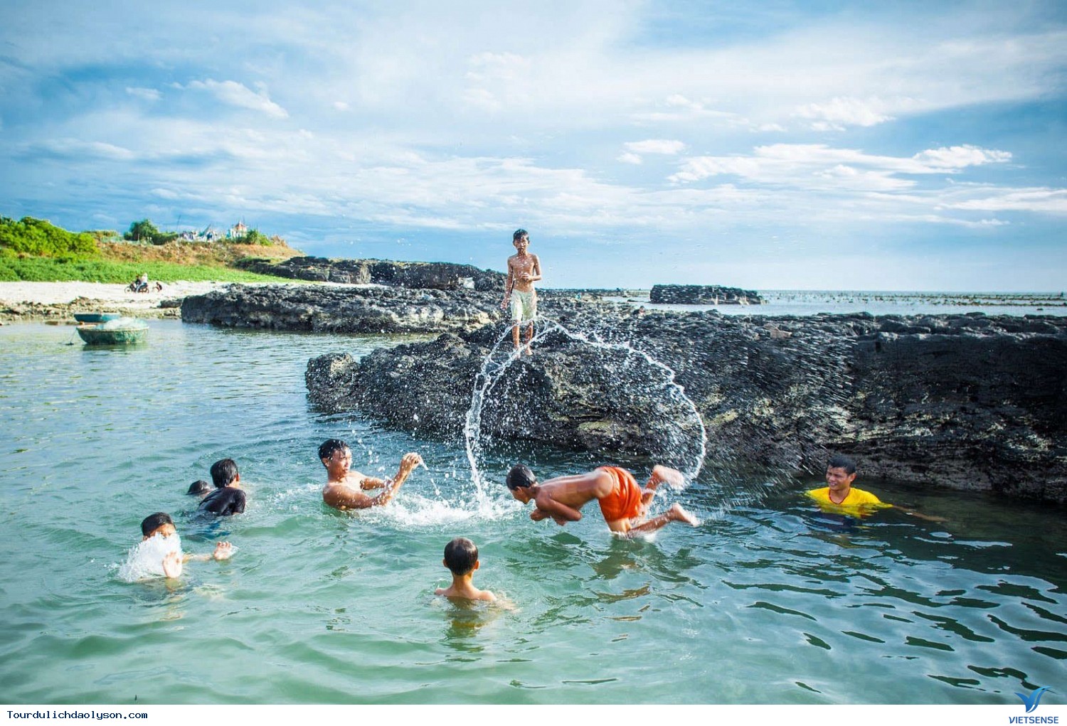 Khám phá thiên đường biển đảo Lý Sơn - Ảnh 3