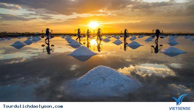 Khám phá vẻ đẹp bí ẩn ở Sa Huỳnh - Ảnh 2