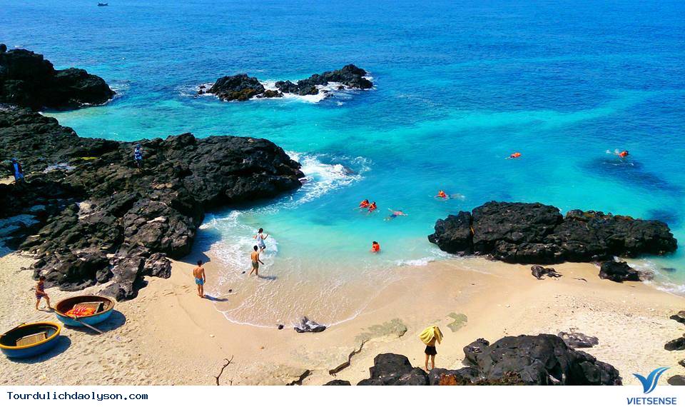 Kinh Nghiệm Cụ Thể Cho Một Ngày Cắm Trại Trên Đảo Bé Lý Sơn - Ảnh 2