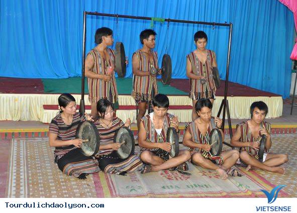 Lễ cầu mưa của người Hrê ở Ba Thành Quảng Ngãi - Ảnh 2