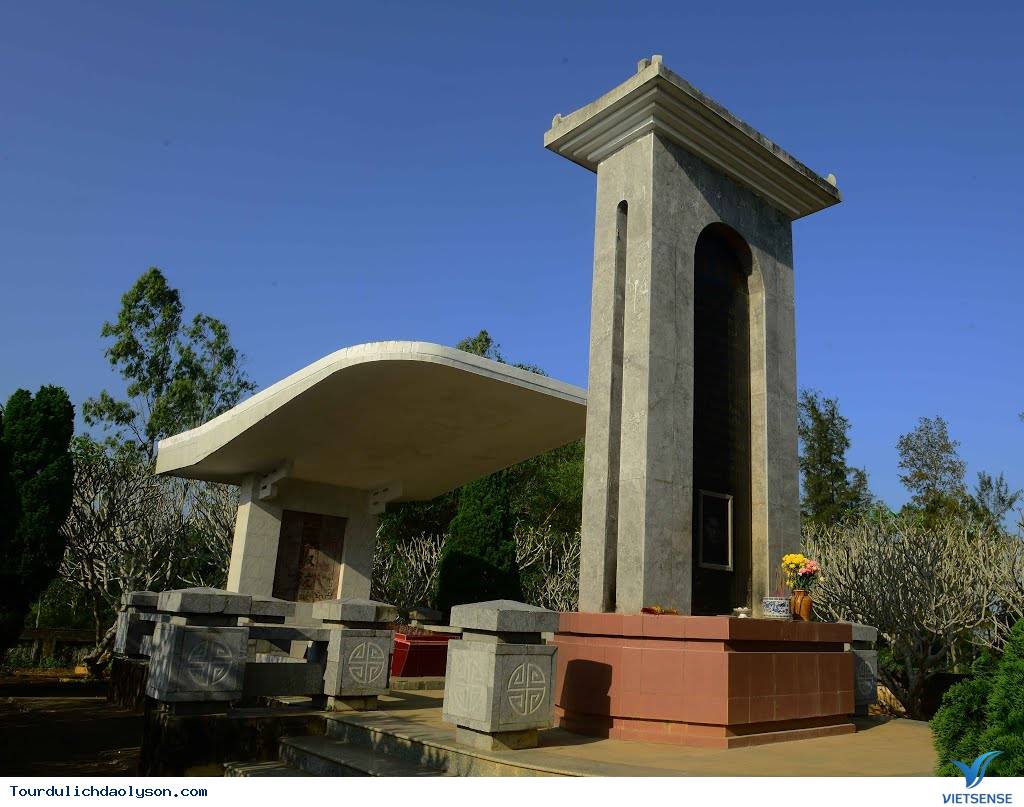 Mộ Cụ Huỳnh Thúc Kháng - Ảnh 2