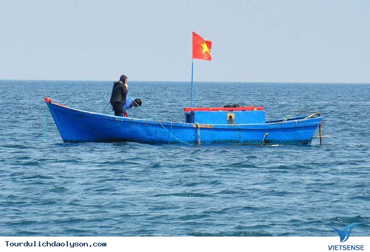 Mùa săn ốc mặt trăng đảo Lý Sơn - Ảnh 1 Mùa săn ốc mặt trăng đảo Lý Sơn - Ảnh 1