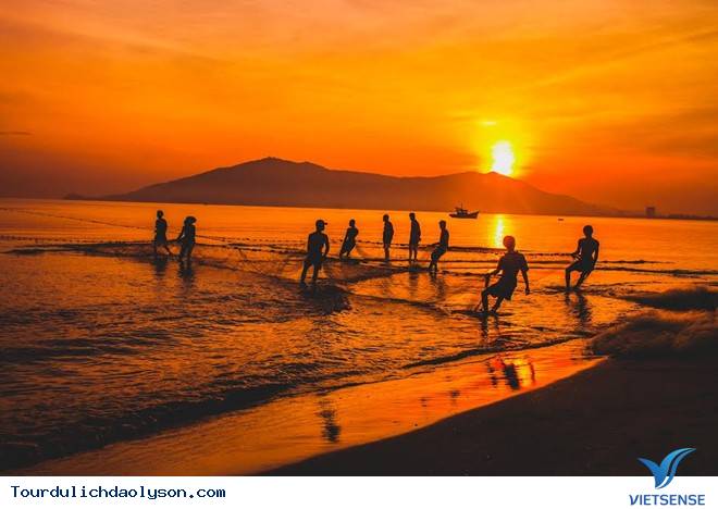 Ngắm bình minh trên đảo Lý Sơn - Ảnh 2 Ngắm bình minh trên đảo Lý Sơn - Ảnh 2