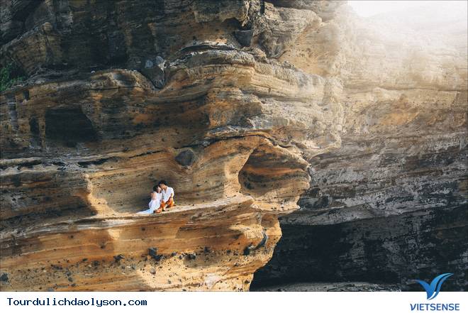 Ngất ngây ảnh cưới trên biển đảo Lý Sơn - Ảnh 1 Ngất ngây ảnh cưới trên biển đảo Lý Sơn - Ảnh 1