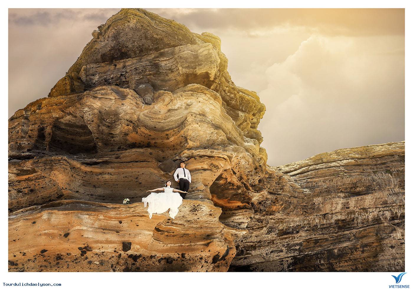 Ngất ngây ảnh cưới trên biển đảo Lý Sơn - Ảnh 3 Ngất ngây ảnh cưới trên biển đảo Lý Sơn - Ảnh 3