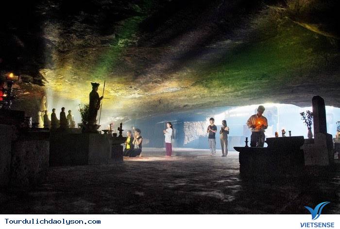 Ngôi chùa trong vách đá xứ Quảng - Ảnh 7