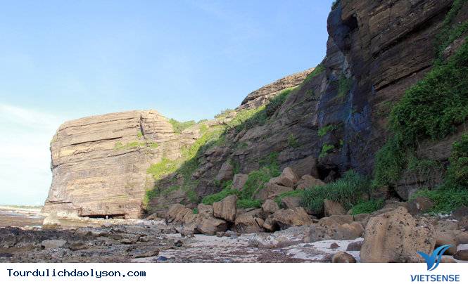 Nham thạch ngủ vùi ở Hang Câu- Lý Sơn - Ảnh 2