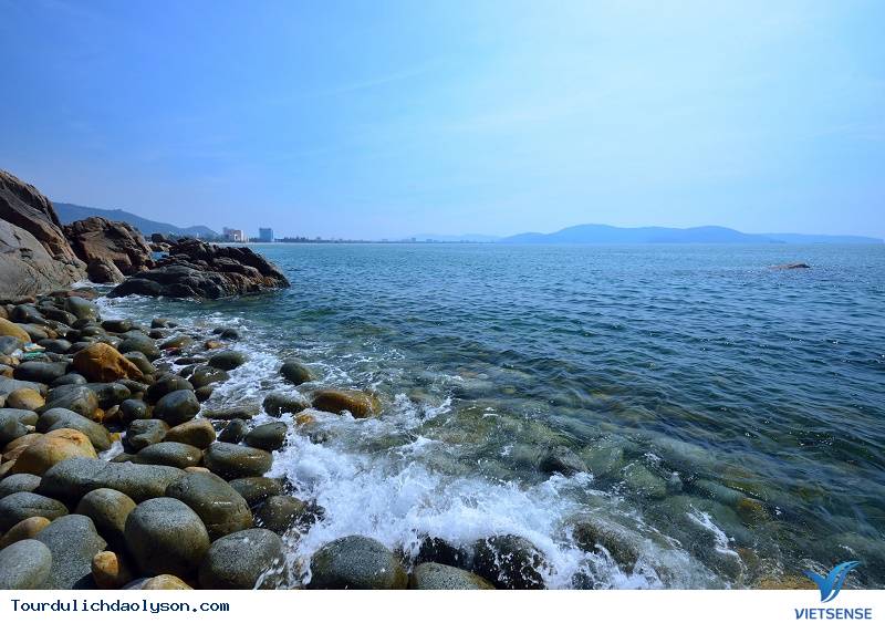 Bãi Hoàng Hậu, Bình Định - Ảnh 1