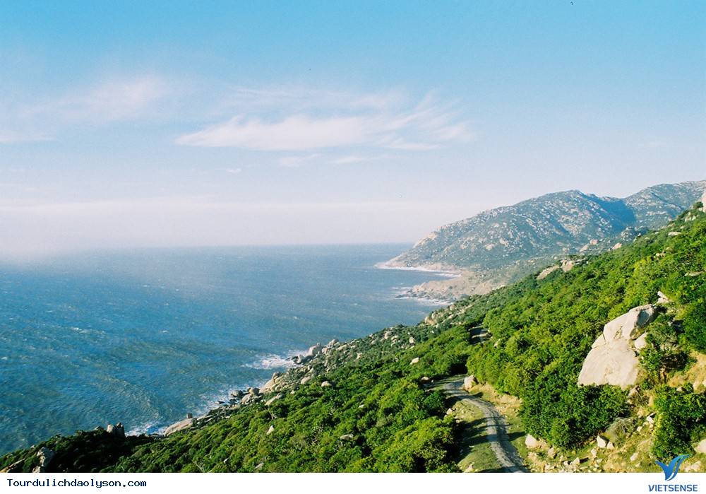 Những điểm đến tuyệt đẹp không thể bỏ qua trong tháng 3 ở Việt Nam - Ảnh 7