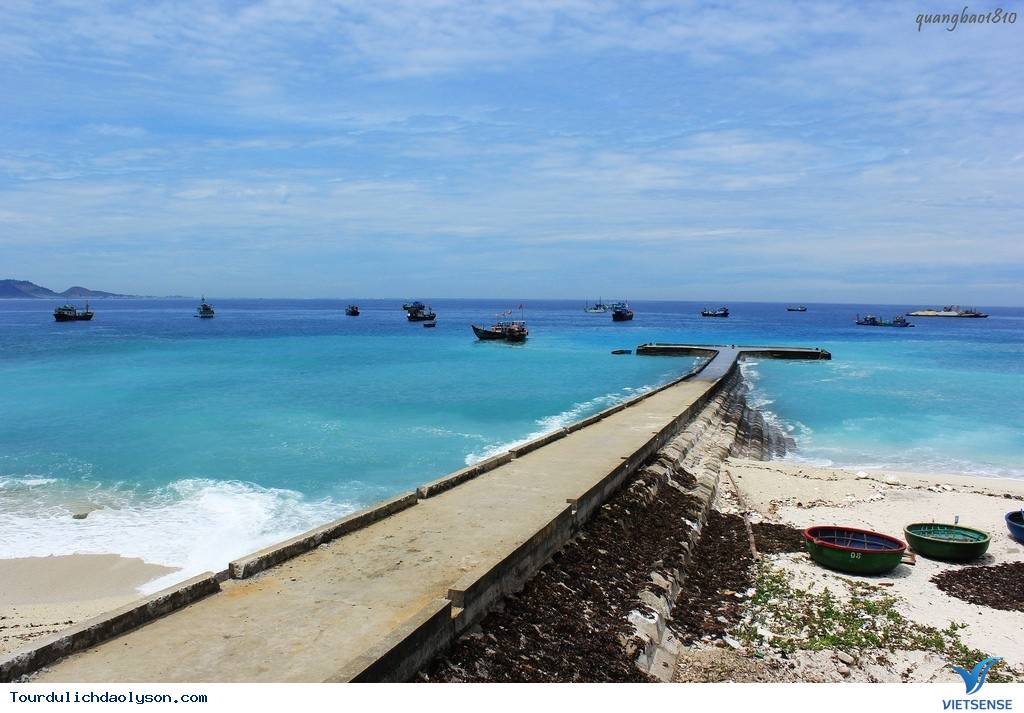 Những điểm thăm quan Lý Sơn hút khách trong dịp hè - Ảnh 4