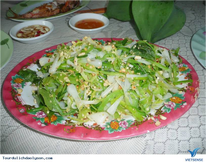 Gỏi tỏi, tỏi xào đặc sản Lý Sơn Gỏi tỏi, tỏi xào đặc sản Lý Sơn