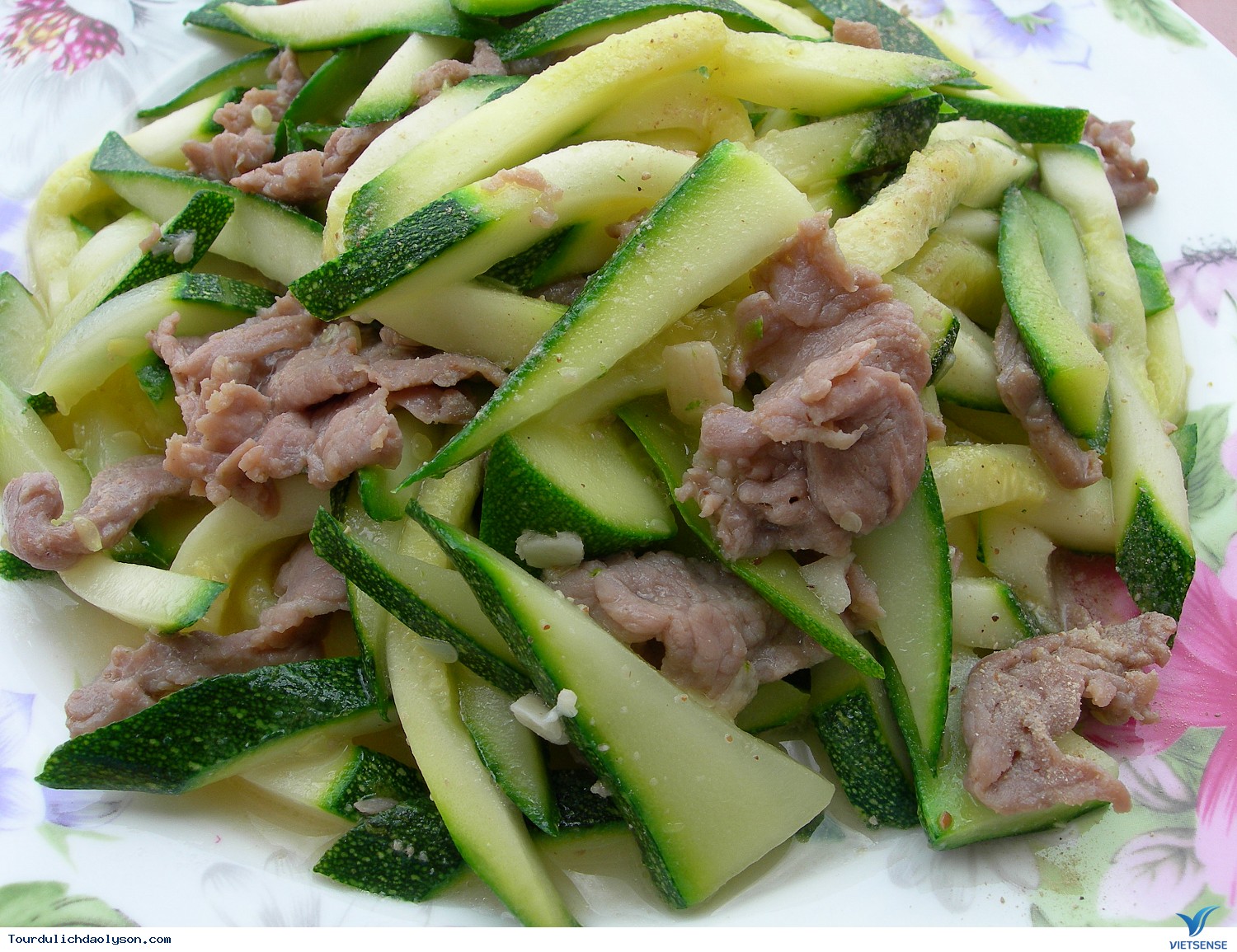 Thịt bò Cầu Mống - Ảnh 2