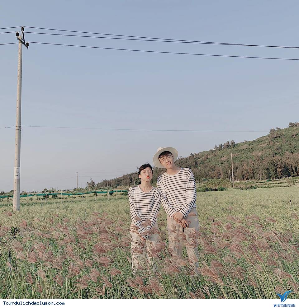 Lý Sơn vẫn luôn đáng yêu như thế qua các bức hình của cặp đôi lầy tới bến - Ảnh 2 Lý Sơn vẫn luôn đáng yêu như thế qua các bức hình của cặp đôi lầy tới bến - Ảnh 2