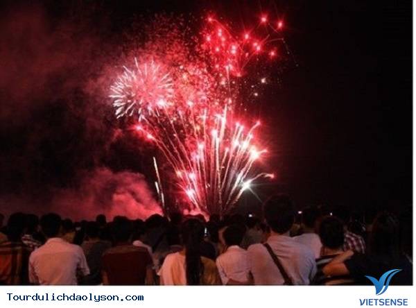 Quảng Ngãi vững bước đón chào năm mới - Ảnh 1