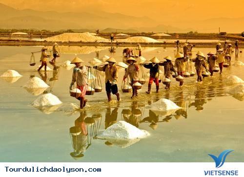 Rộn ràng thăm đảo Sa Huỳnh- Miền sóng vỗ - Ảnh 3