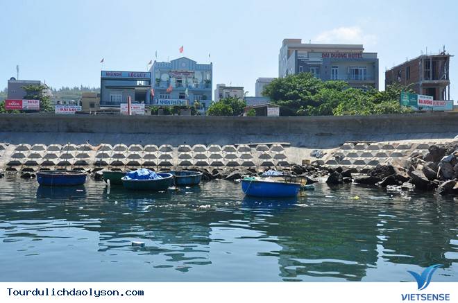 Sự hệ lụy phát triển quá nóng tại đảo Lý Sơn - Ảnh 1 Sự hệ lụy phát triển quá nóng tại đảo Lý Sơn - Ảnh 1